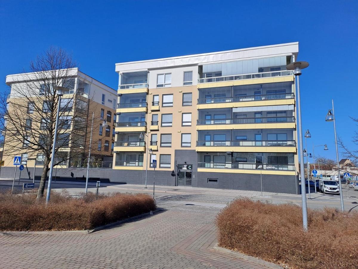 Premium Kaksio Rauman Keskustassa, Parveke Ja Sauna Dış mekan fotoğraf